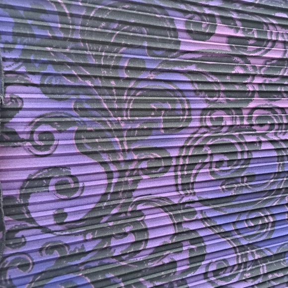 Blouse - Picture 4 of 4